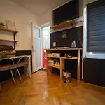 Sagr Old Town Apartman